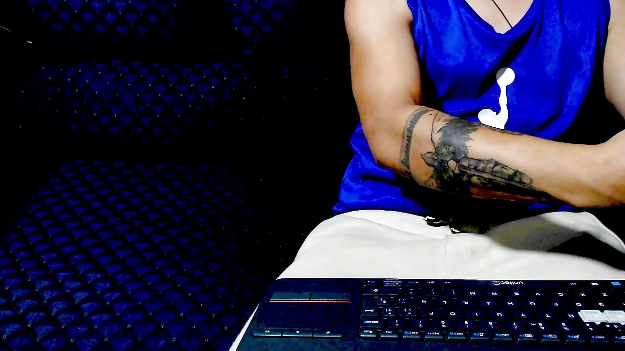 MIS TATTOOS– polloCol4U kameramodell videója