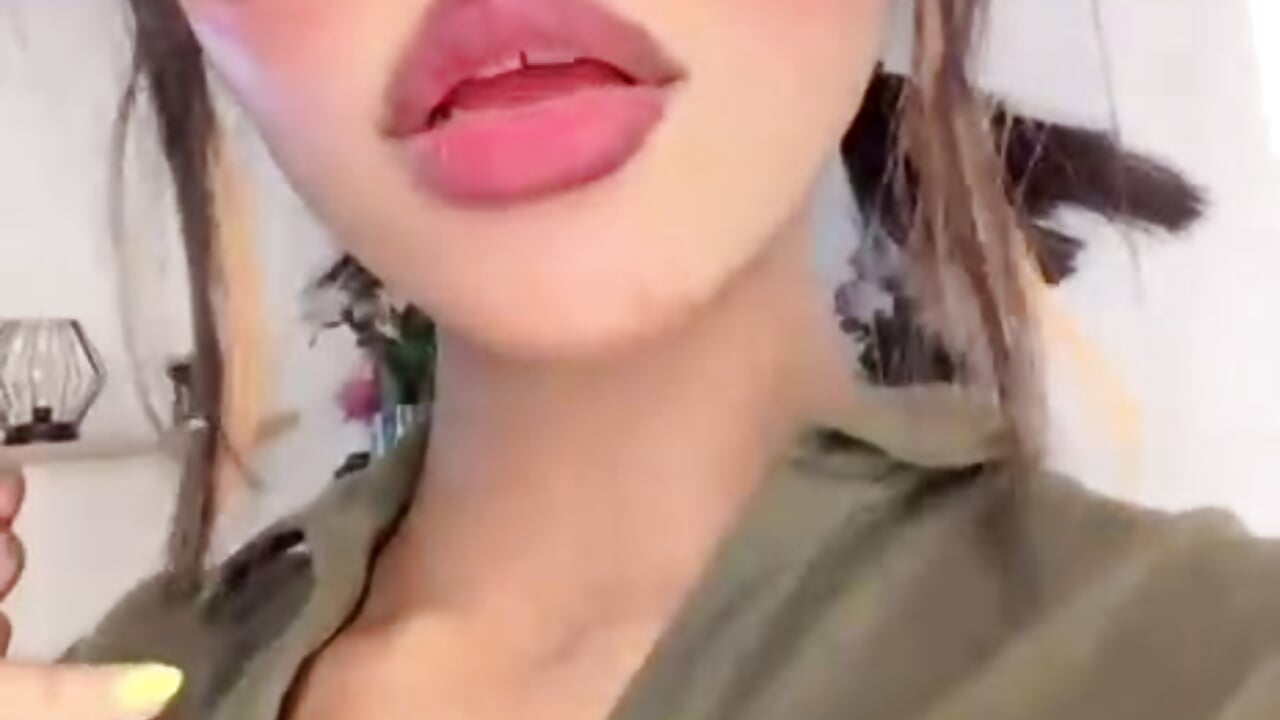🦁💋 - clip cu Tylla__ model videochat