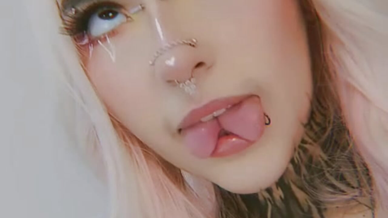 WhatsApp Video 2026-02-15 at 2,22,49 AM - video av maliciaXpoison cam-modell