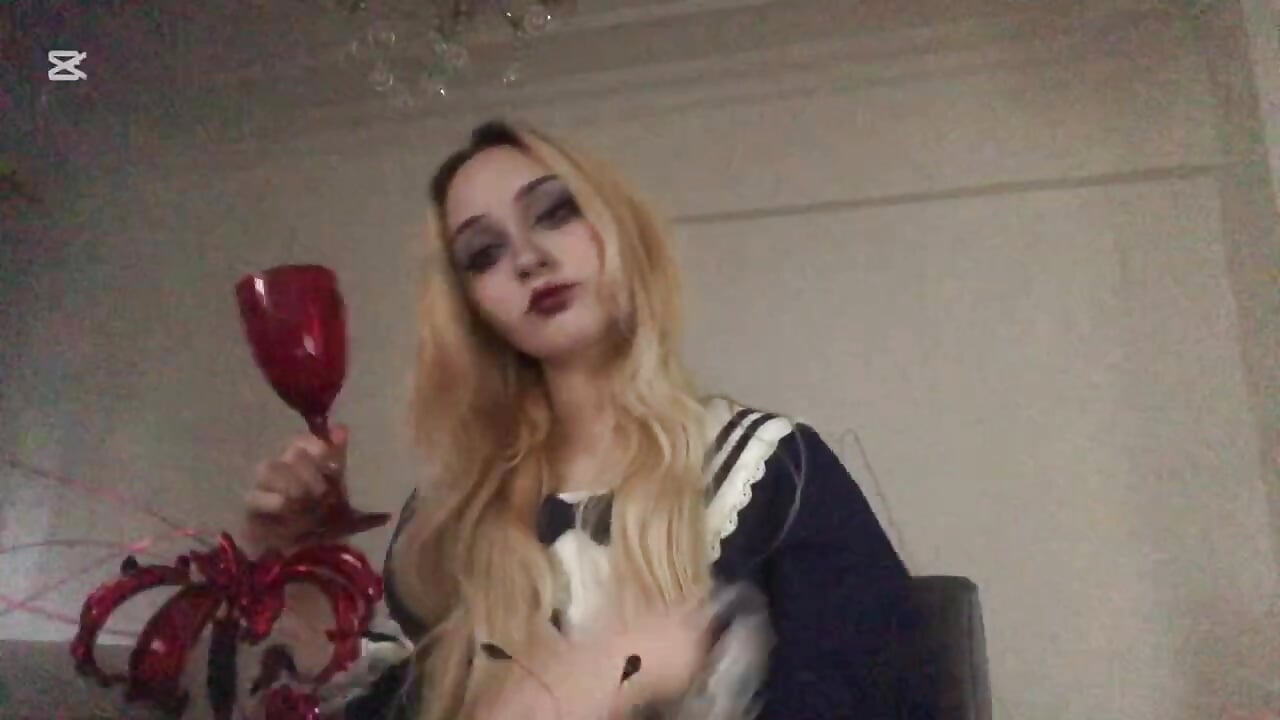 This is my new look - video oleh ArielBonier kamera model