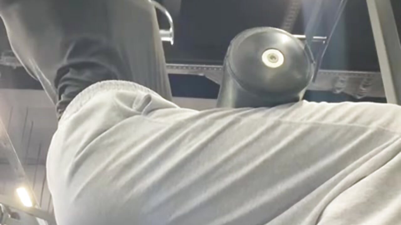 Workout in the gym - vídeo de LiamKortes modelo de câmara