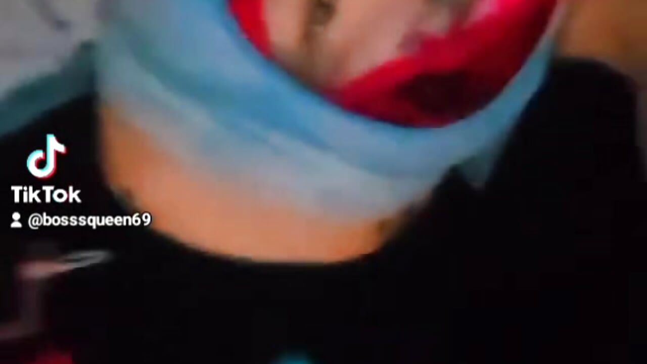 Pretty and tatted — filmik kelseypaige, modela(-lki) na kamerkach