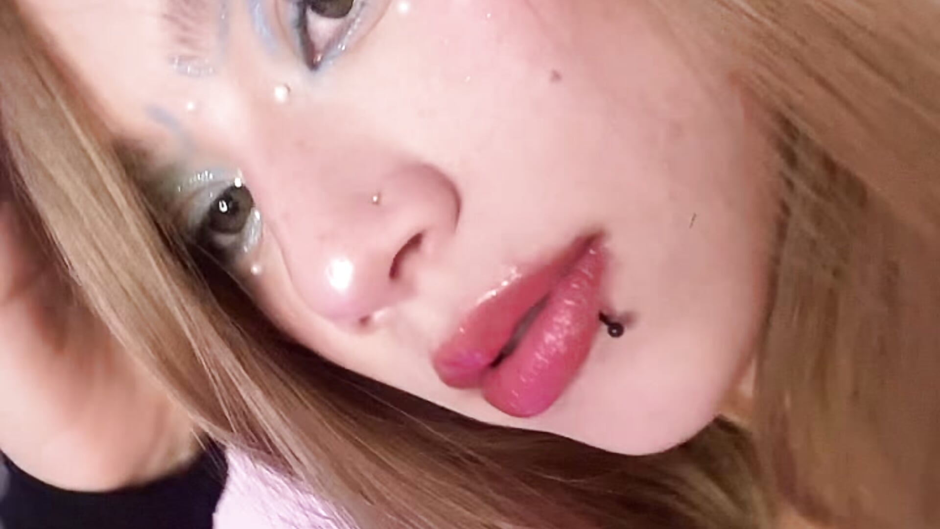 Sweetface - Vídeo de DollfaceInk, modelo de vídeos