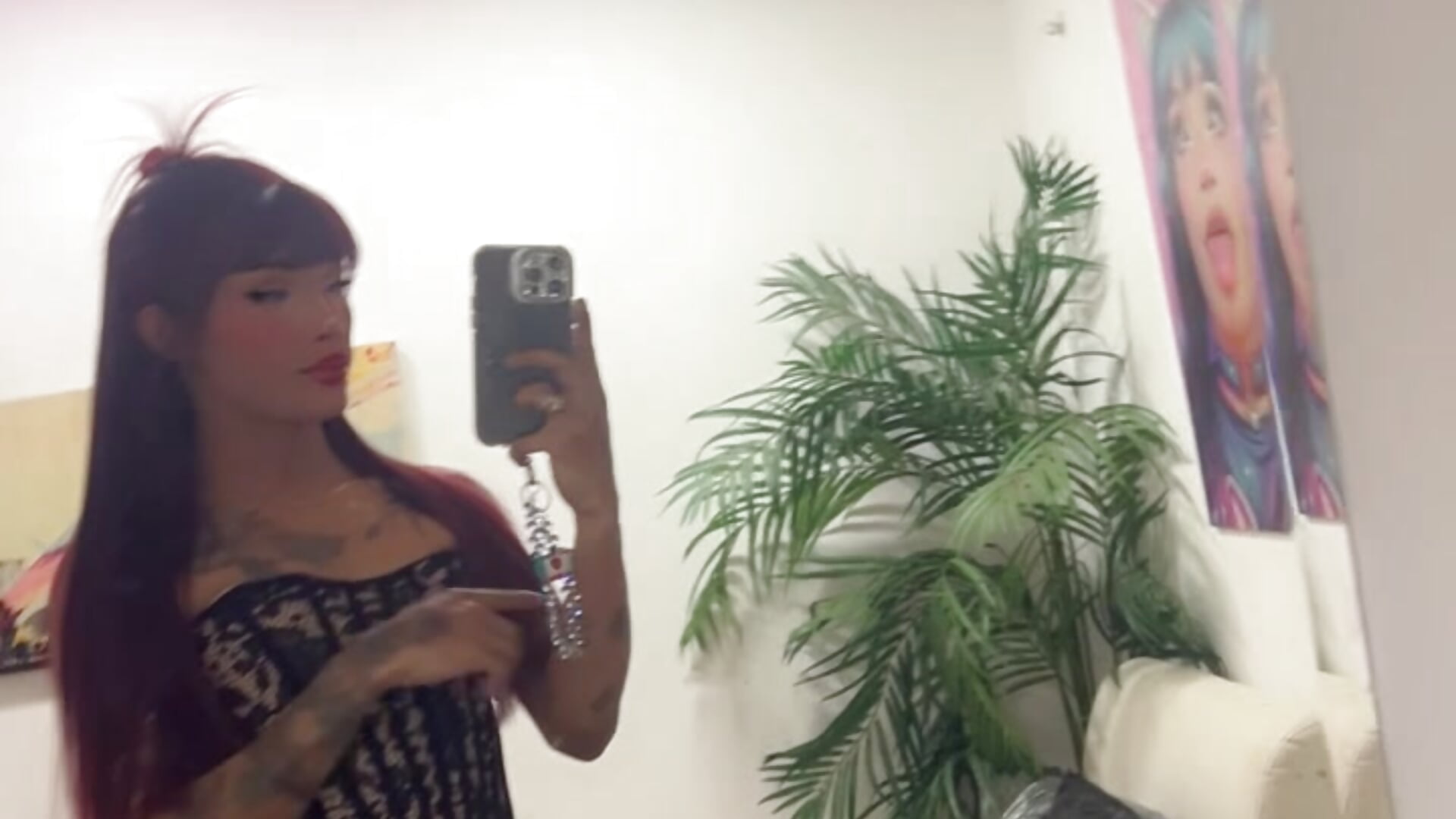 F84DC6FD-919F-4FD7-9A29-A0CCD491CF85 - video xlionsmithx kameramallilta