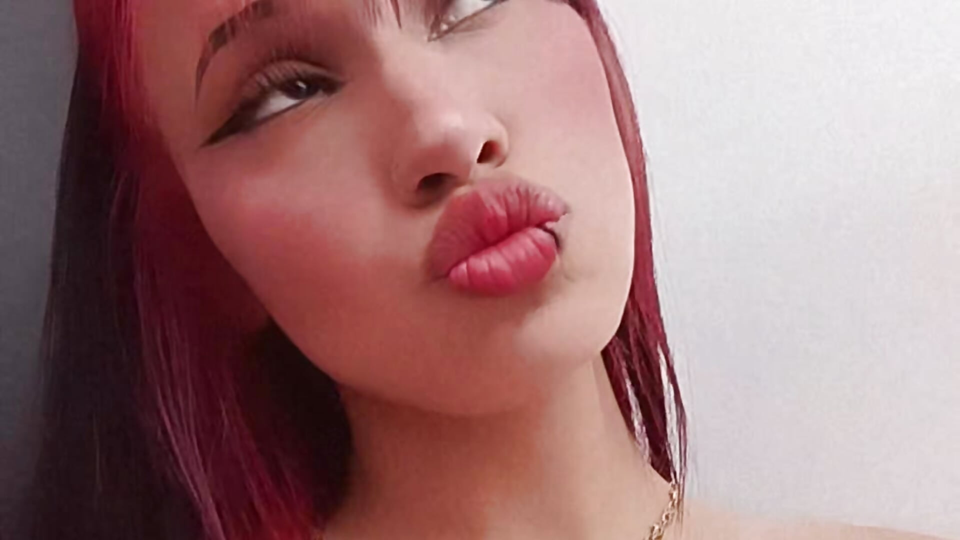 1000326076 – video modela na kameri Kate_Morphy