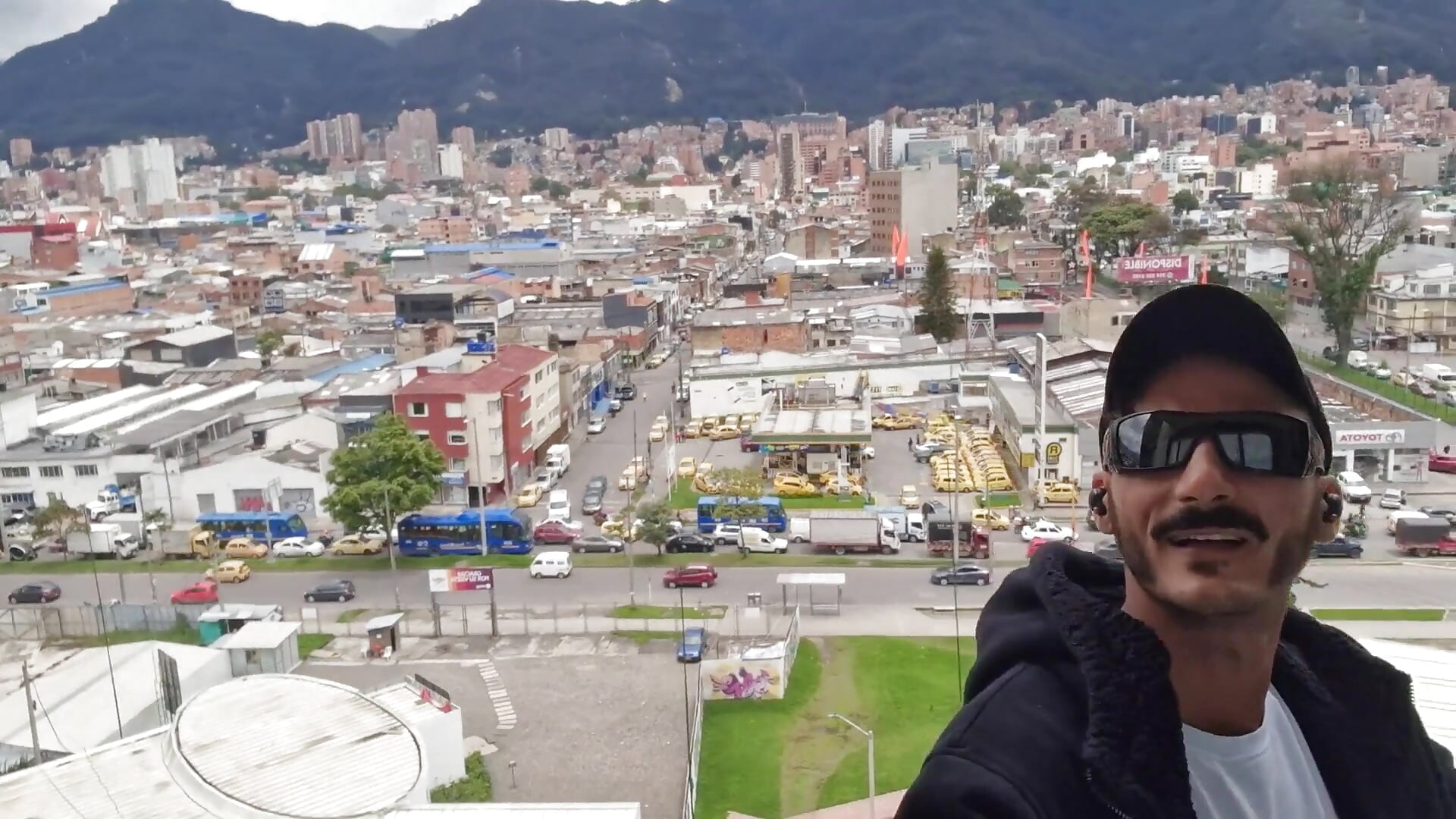 BGTA - vídeo de la modelo de cam AestusFera