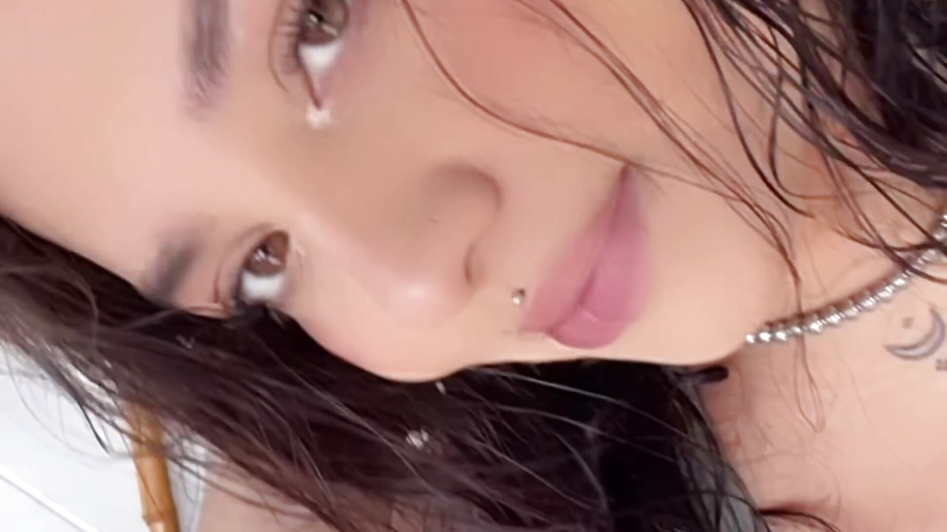 97114022-3163-43AC-A4F3-E3C94259203B - video Midary_pink kameramallilta