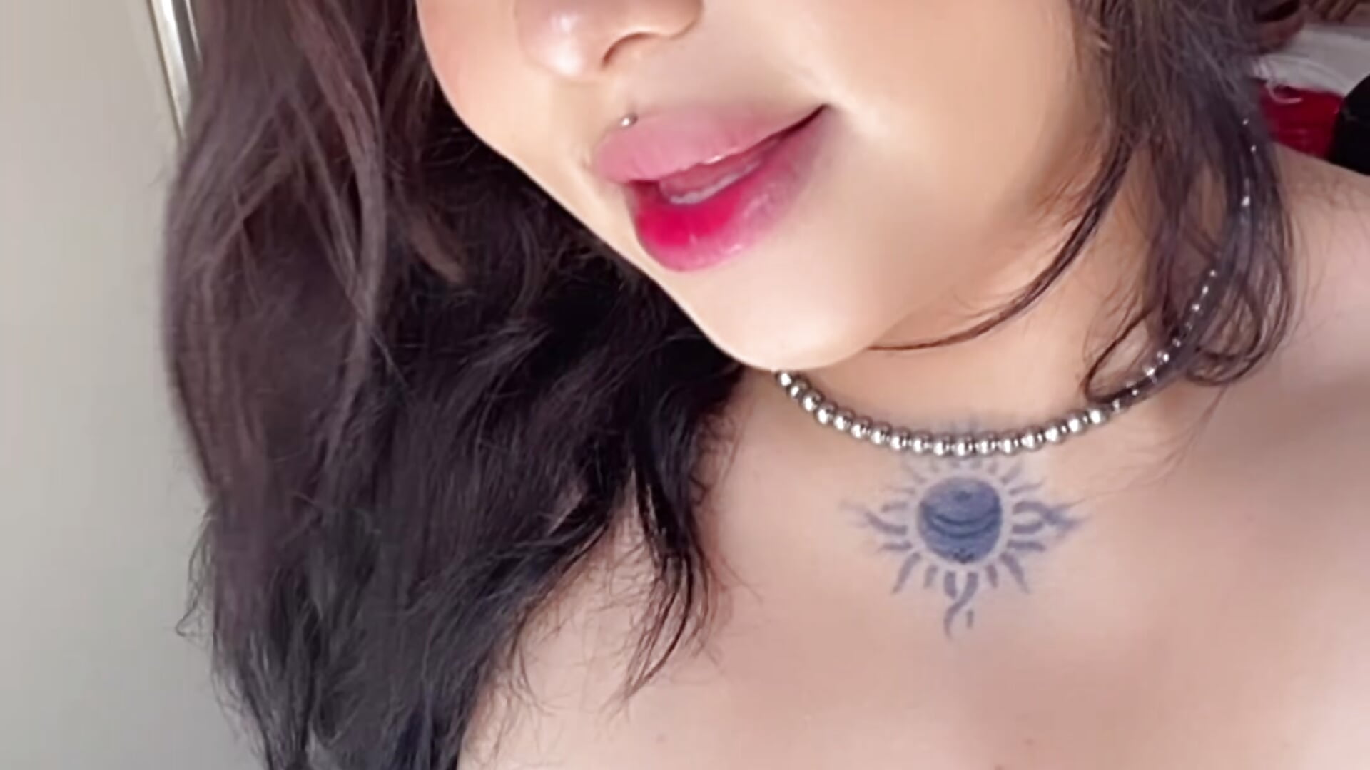 B1954EEB-0F92-457E-A4CA-1827C6991737 - video Midary_pink kameramallilta