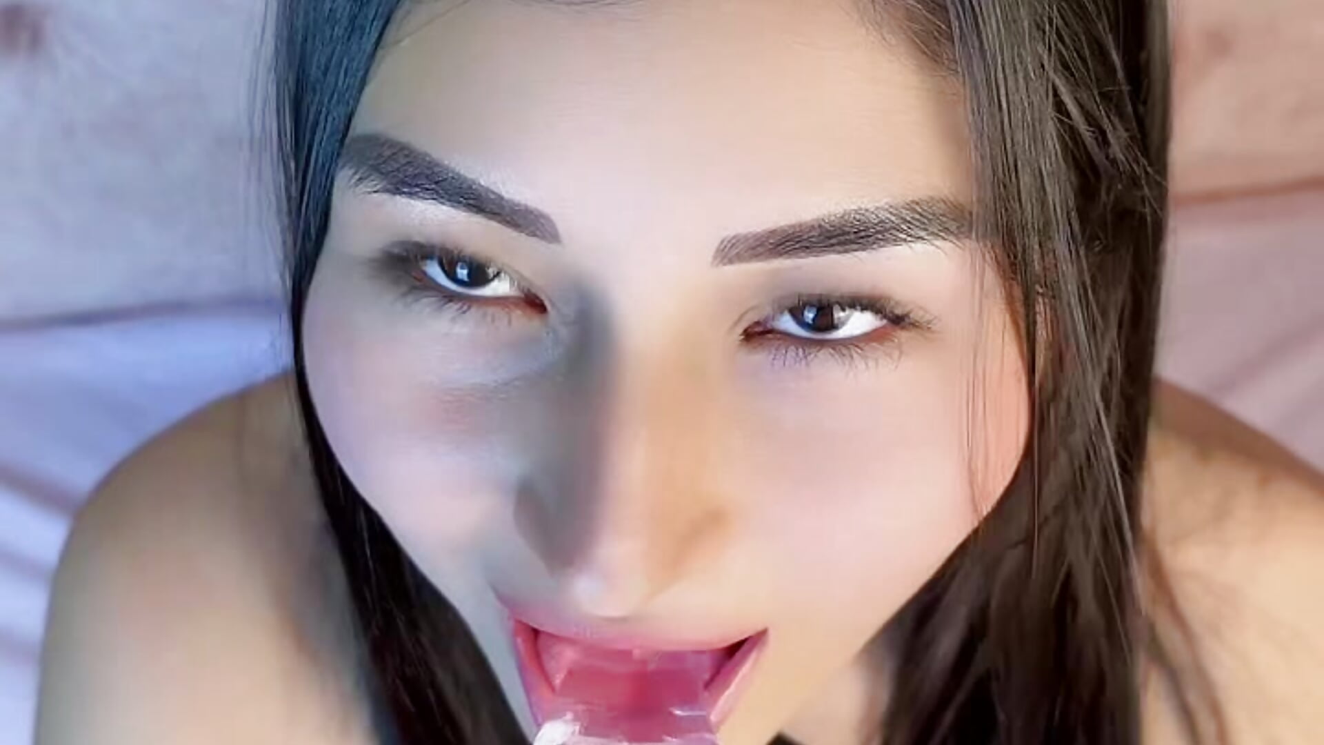 I love sucking cock 🍆🥵 - video av Aylin_fire cam model