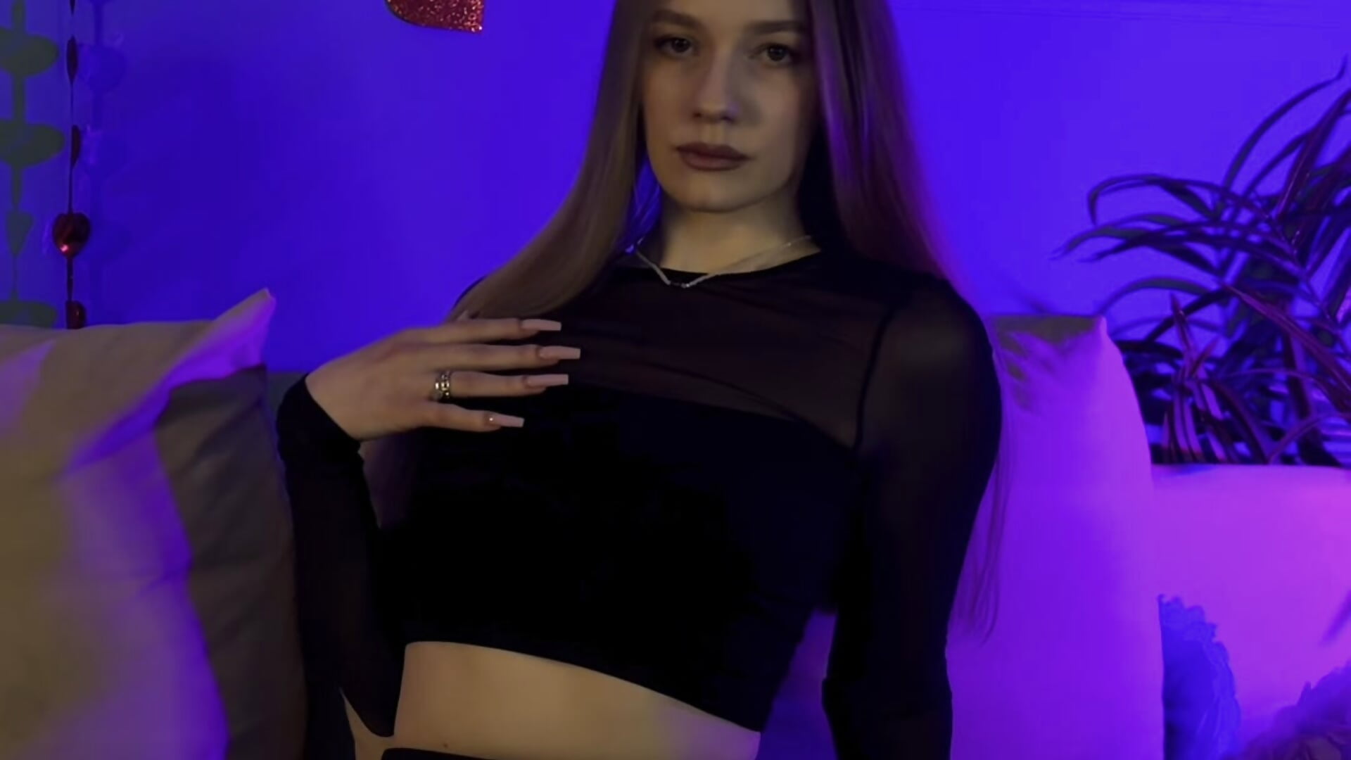 Let's get away from everyone and share our fantasies with each other? – видео вебкам-модели Vanessa__Lui