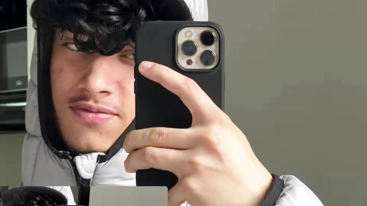 Would you like to play with me? - vídeo de Lyam_Russo modelo de câmara