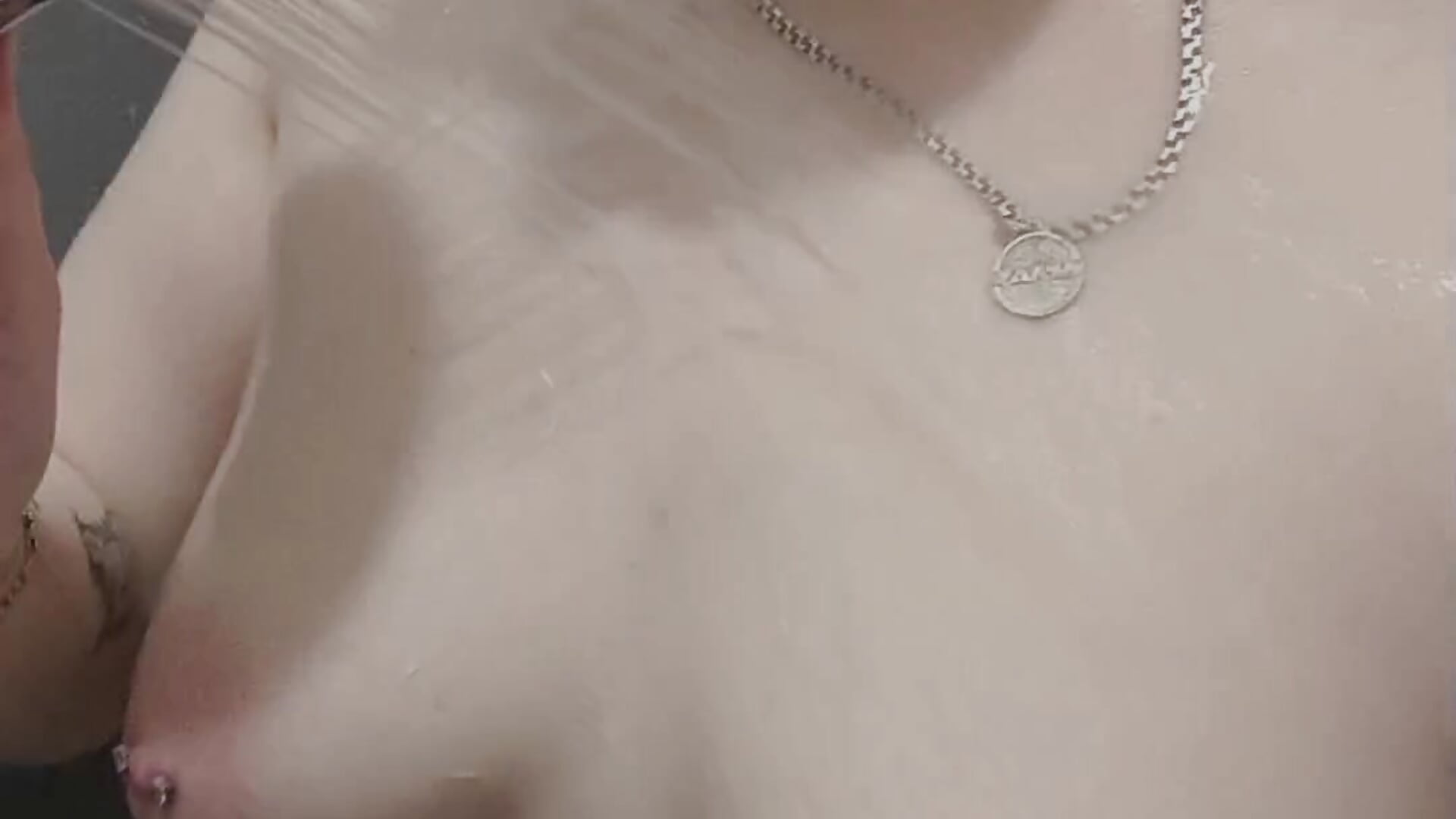 hot video in shower💗😏 - Video von Kate_Acid Cam-Model