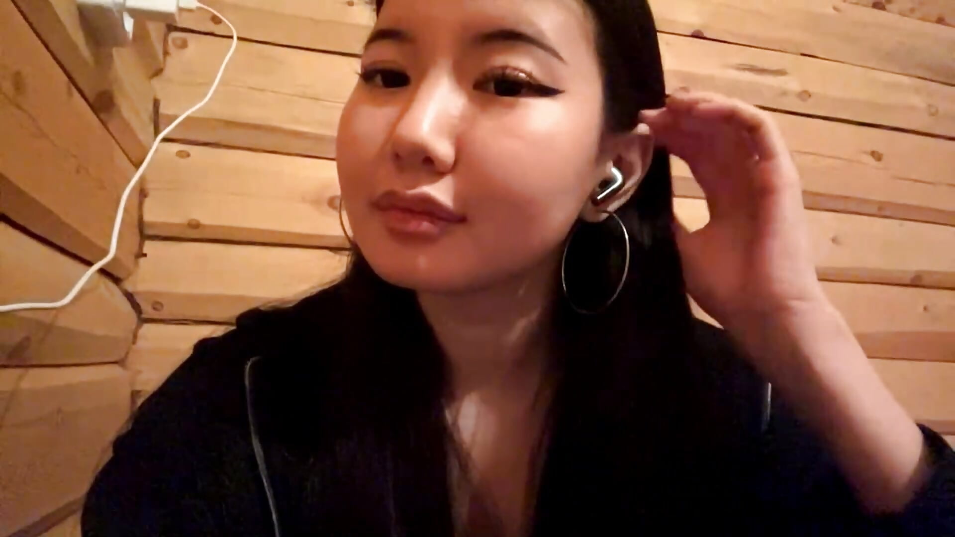 haha, funny moment - video oleh MaeRaads kamera model