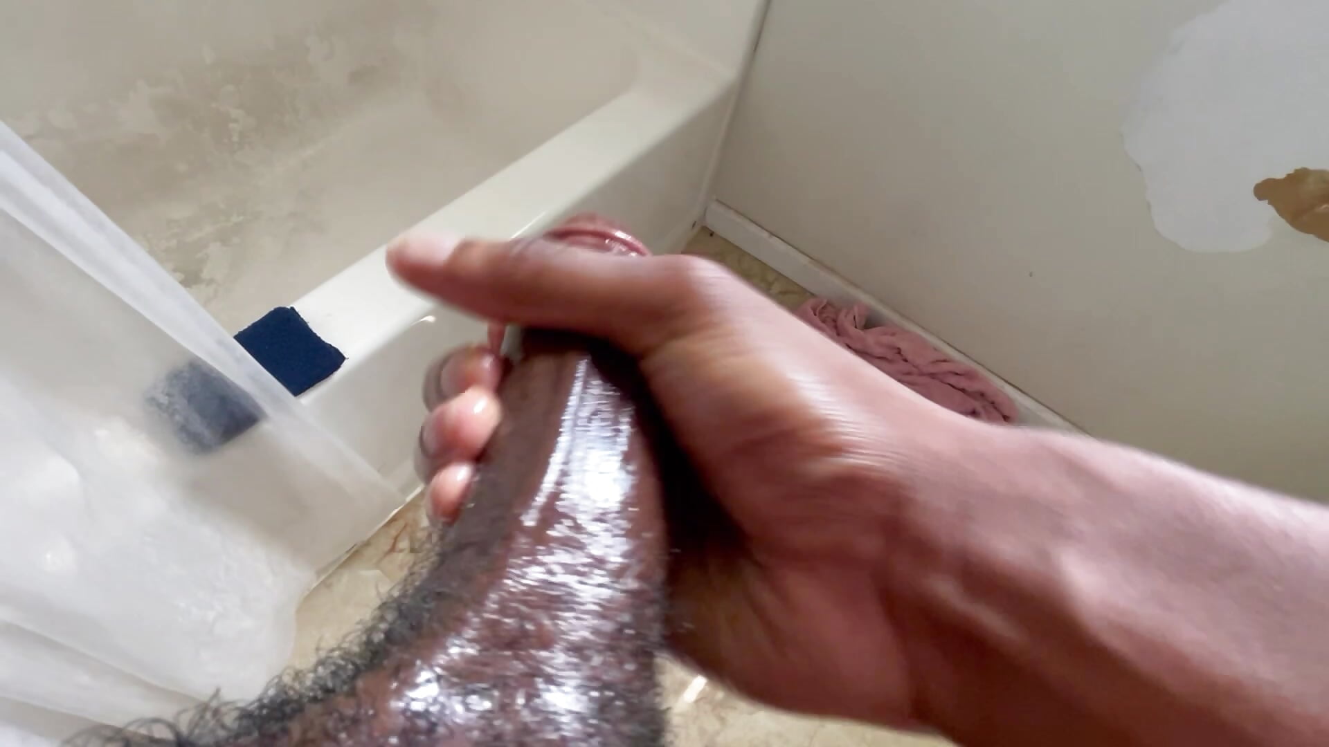 BBC - clip cu MaskedKilla_ model videochat