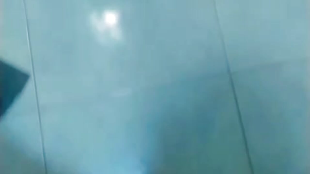 Delicious cum – video od webkamerové modelky Ethan_Blazes