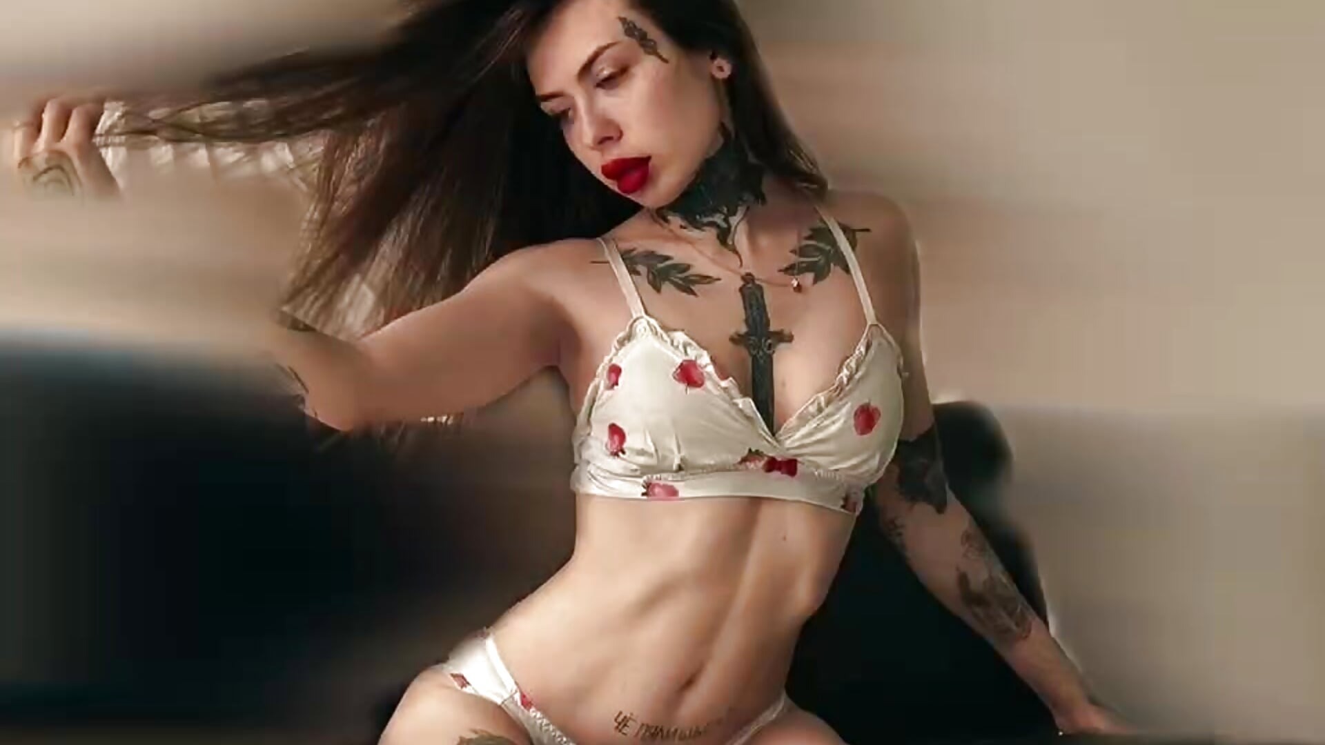 SEXY - video của người mẫu cam EvaElfies