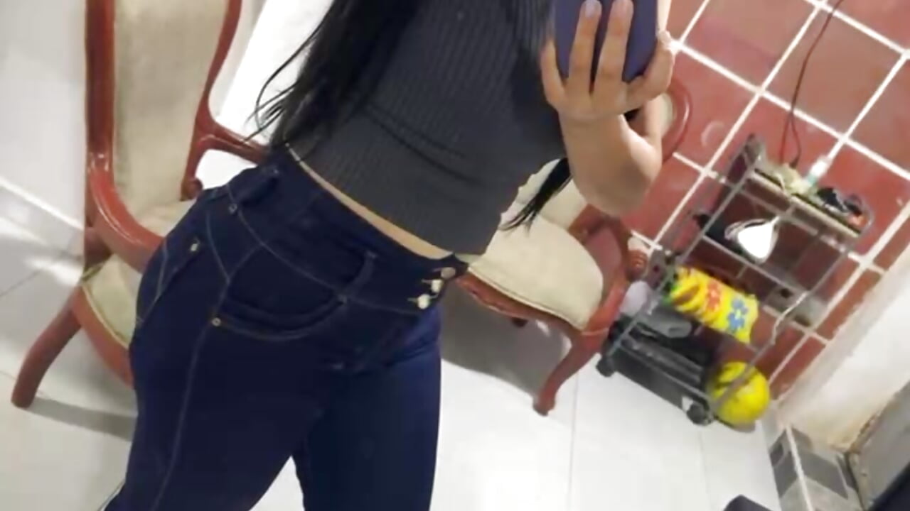 🤗 - clip cu NoirHoney model videochat