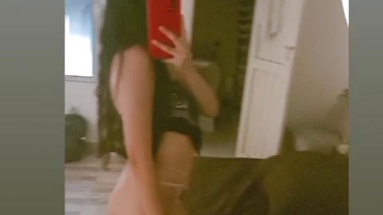 Sexy Lingerie Mirror - видео от уебкам модела CoraMatch