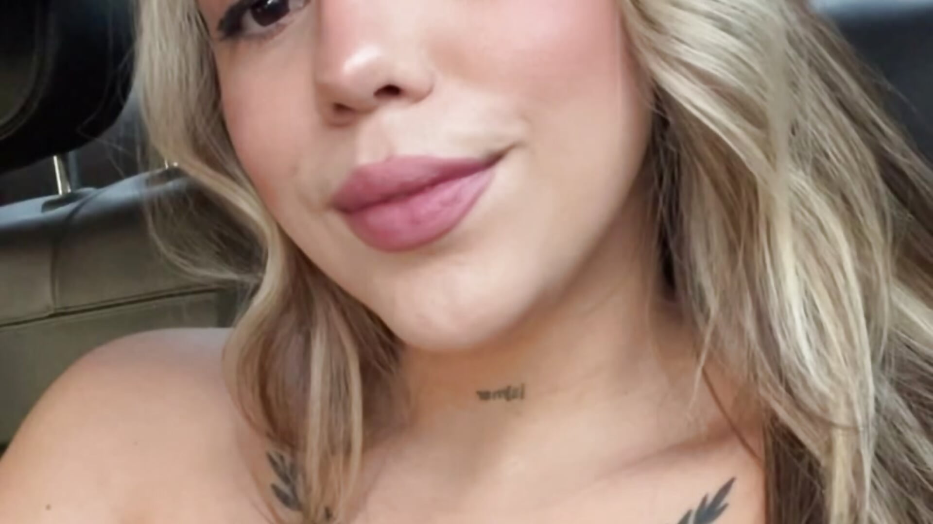 FA395E04-D5B2-4F1C-9BC3-4093B952B5E3 – видео вебкам-модели estefasinclair