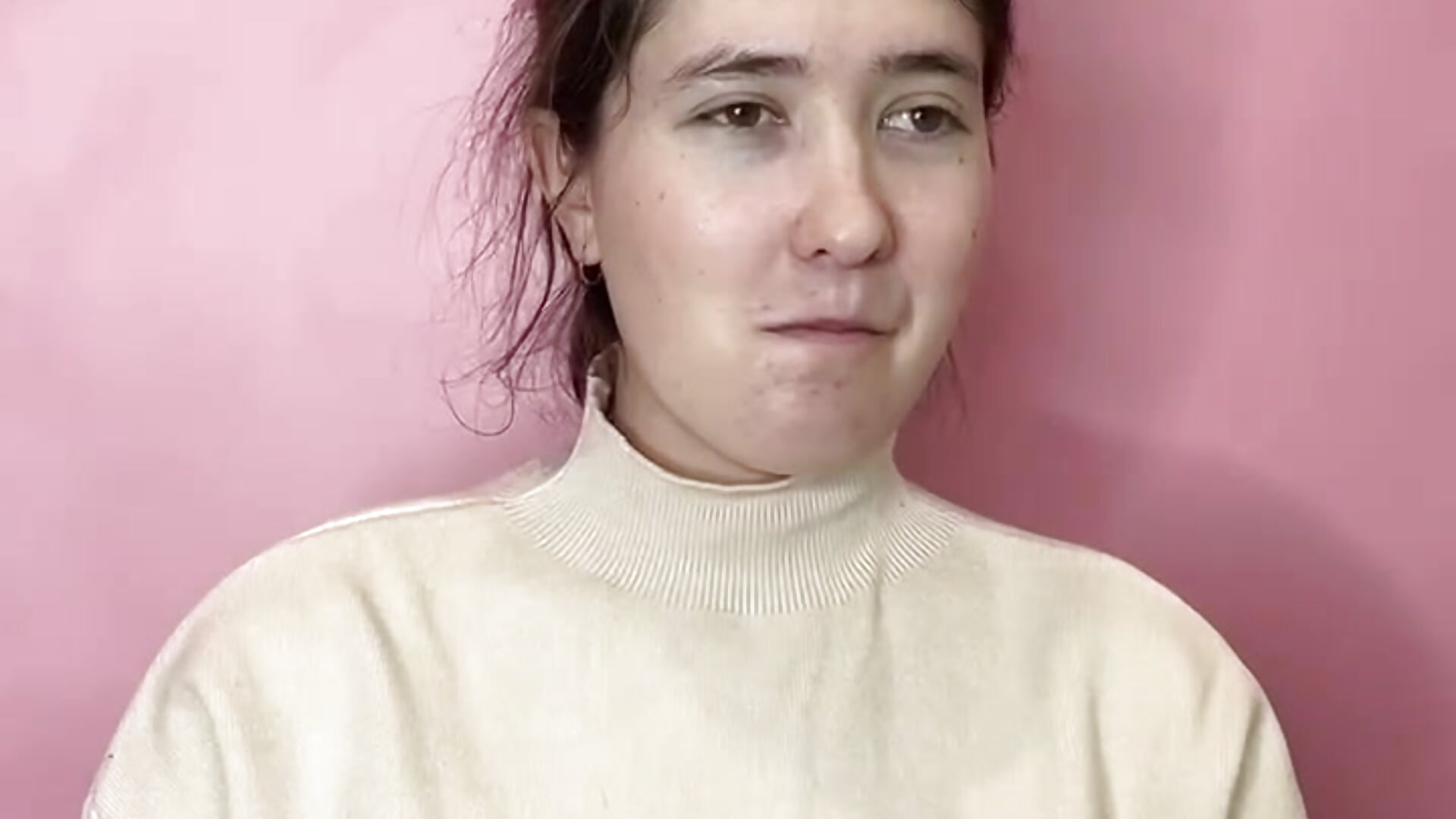 Hello👋 - video od modelky/modela KandiEnwall