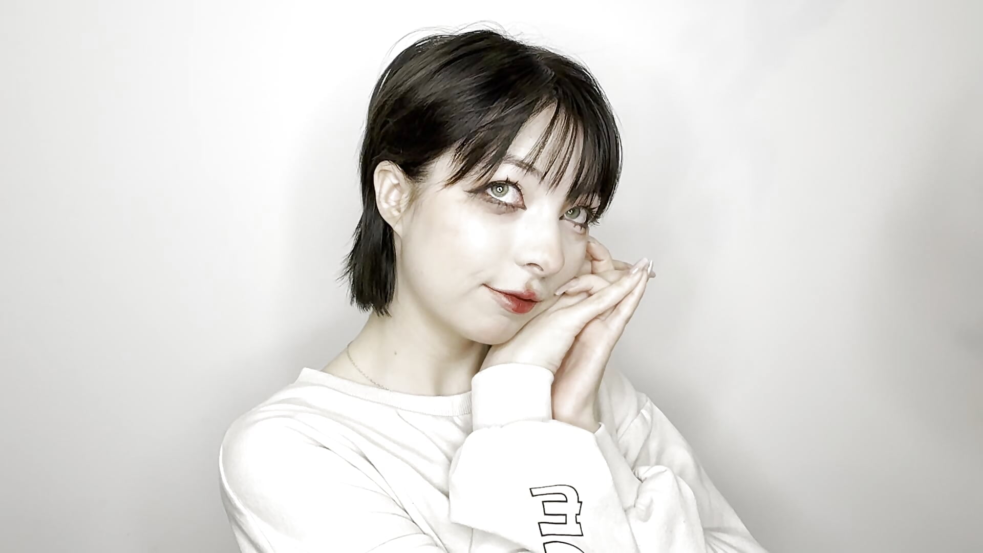 My first video for you^^ - video di EndaMatheus modella di cam