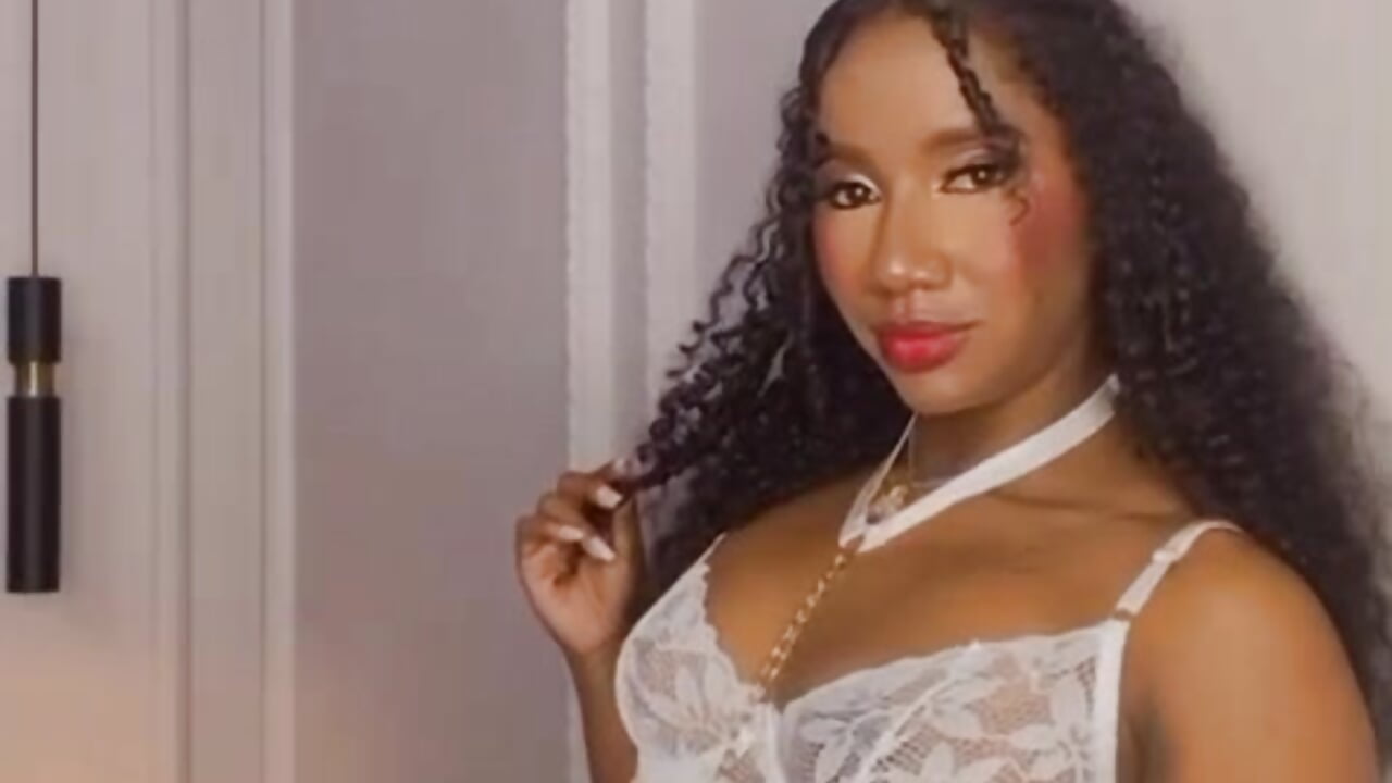🤍🔥 - video van Chloe-Rose- cam-model