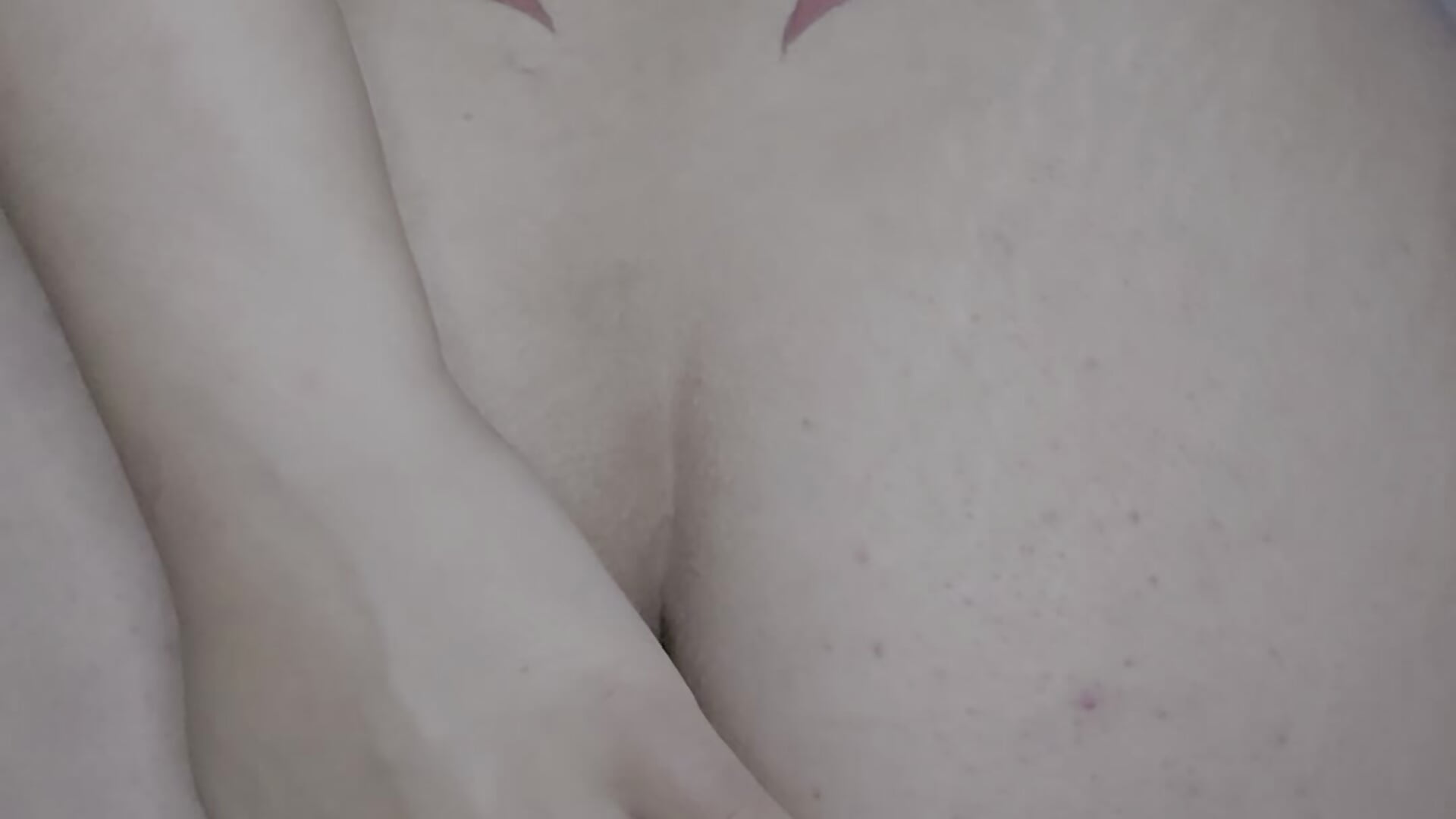 Trying the fistingAnal  with my new dildo