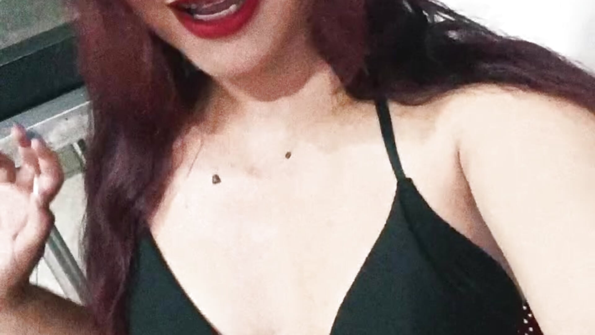 Me 🤤 - vidéo du modèle de showcams Sky18_