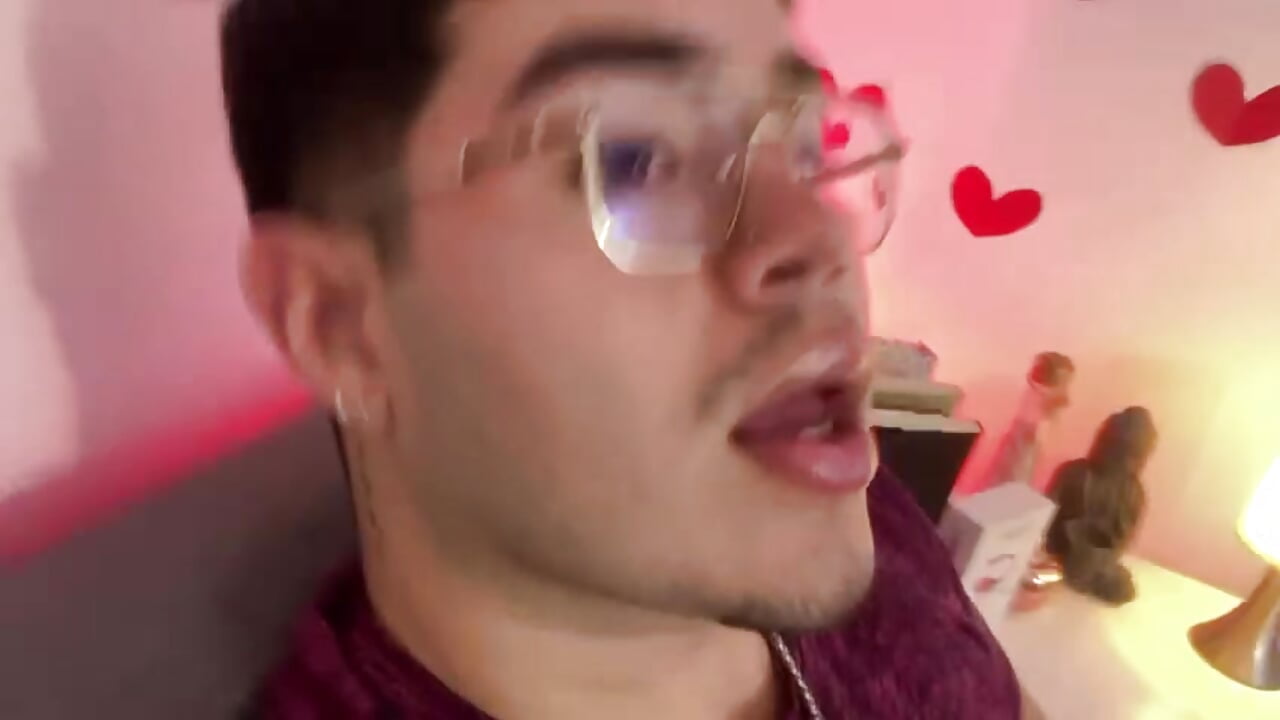 simply provocative – video modela na kameri Joseph_connor5