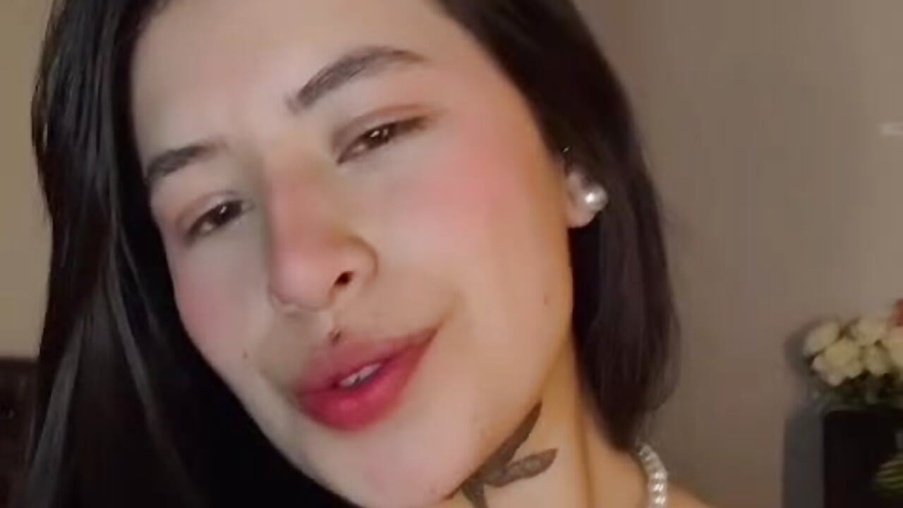 hey, its me 😝❤ - βίντεο μοντέλου valleriagp