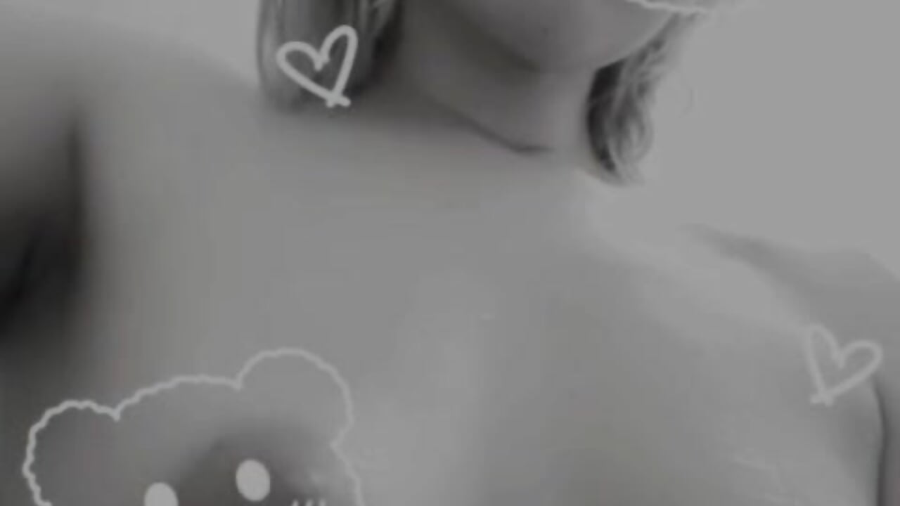 taking a shower 🚿 - clip cu kylie_jonas model videochat