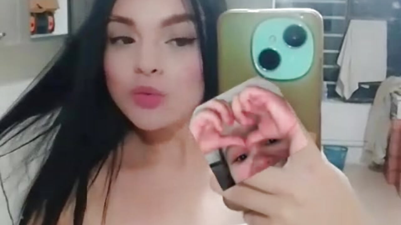 🍷✨ - vidéo du modèle de showcams Janna__26