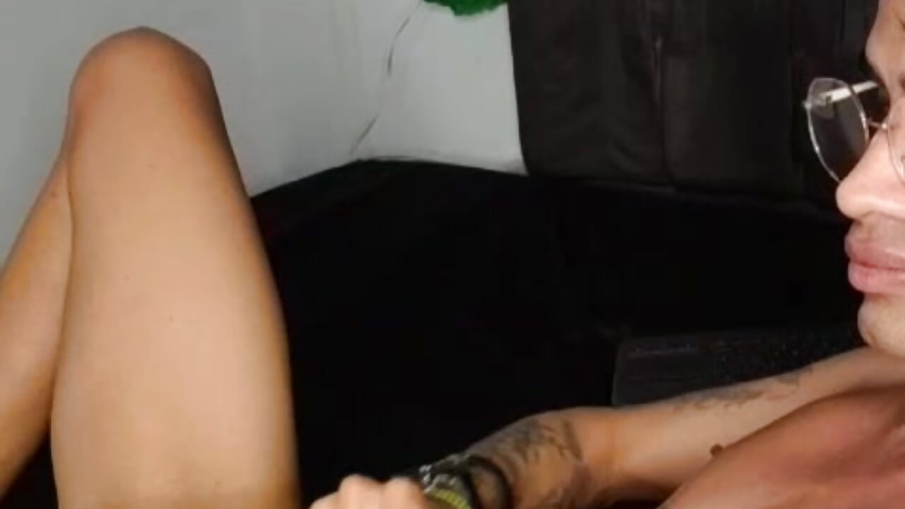 very hot baby 🔥 – video modela na kameri Gay_Red_Room