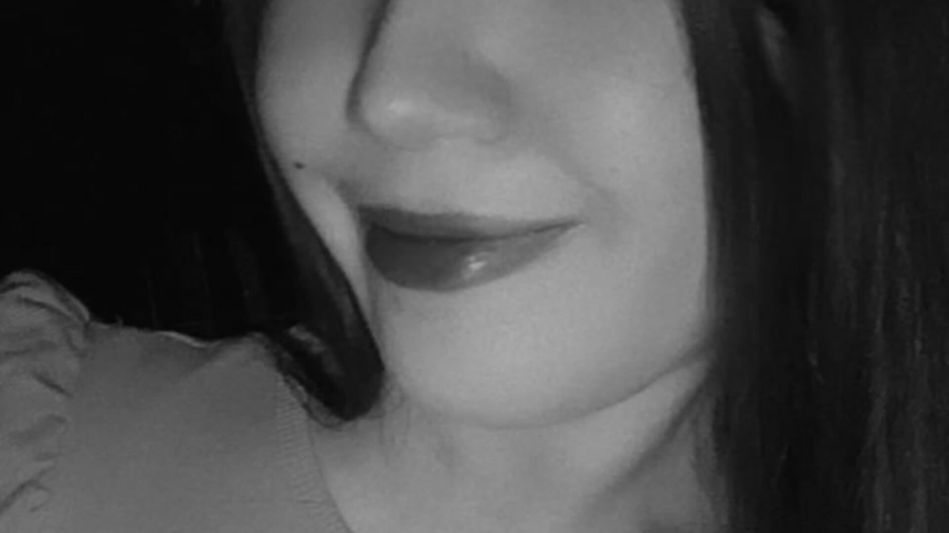 me - video by larskelly cam model