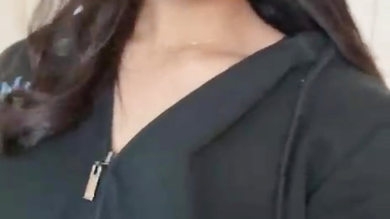 Hot tease for you ♥ do you like it? - video by AlessiaVallmont cam model