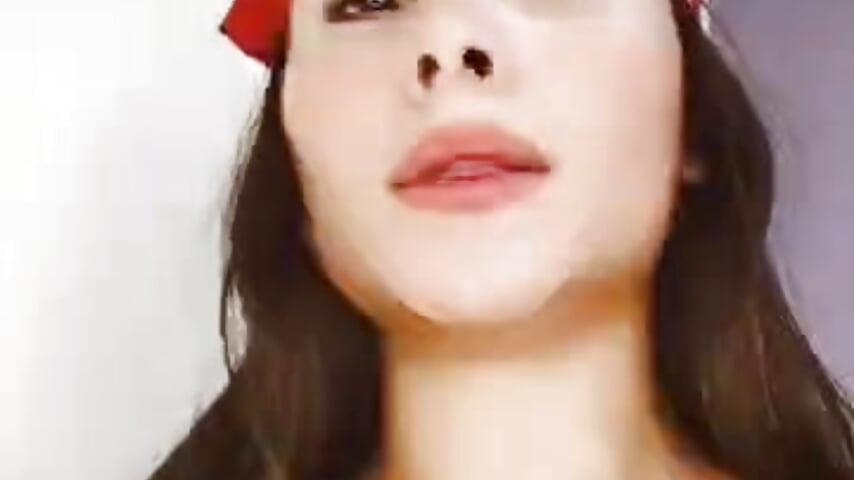 Hello love, follow me and enjoy my content  😉😉 – video od webkamerové modelky greecy_0