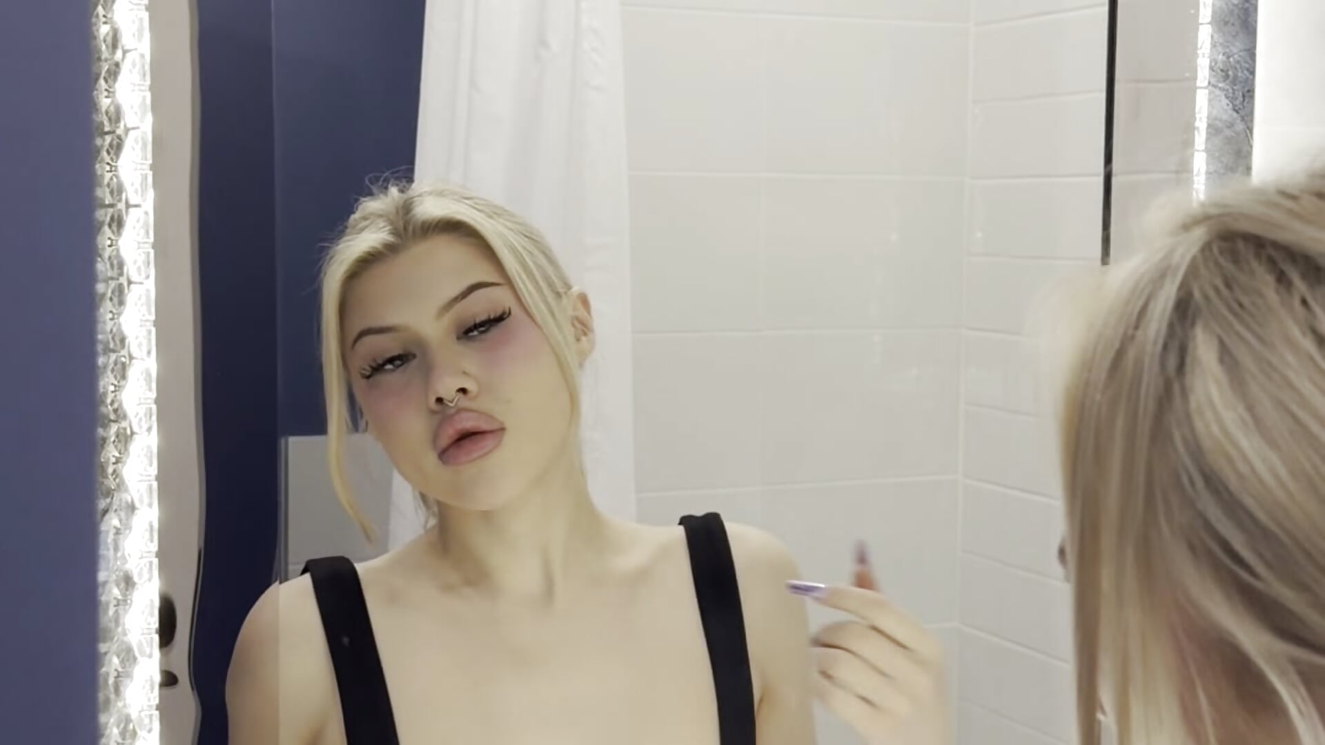 look at me - Kiara_ro_主播的视频