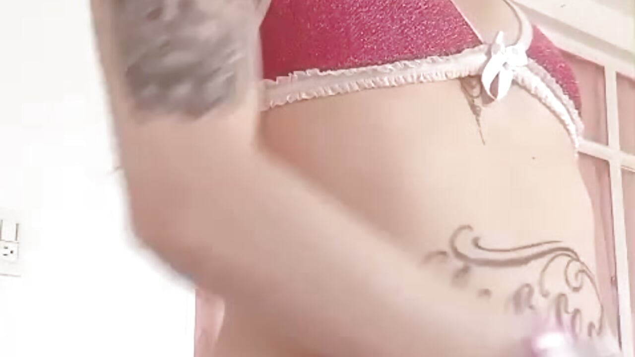 WhatsApp Video 2025-10-22 at 1,49,31 PM - ক্যাম মডেল Rose_victory1-এর ভিডিও