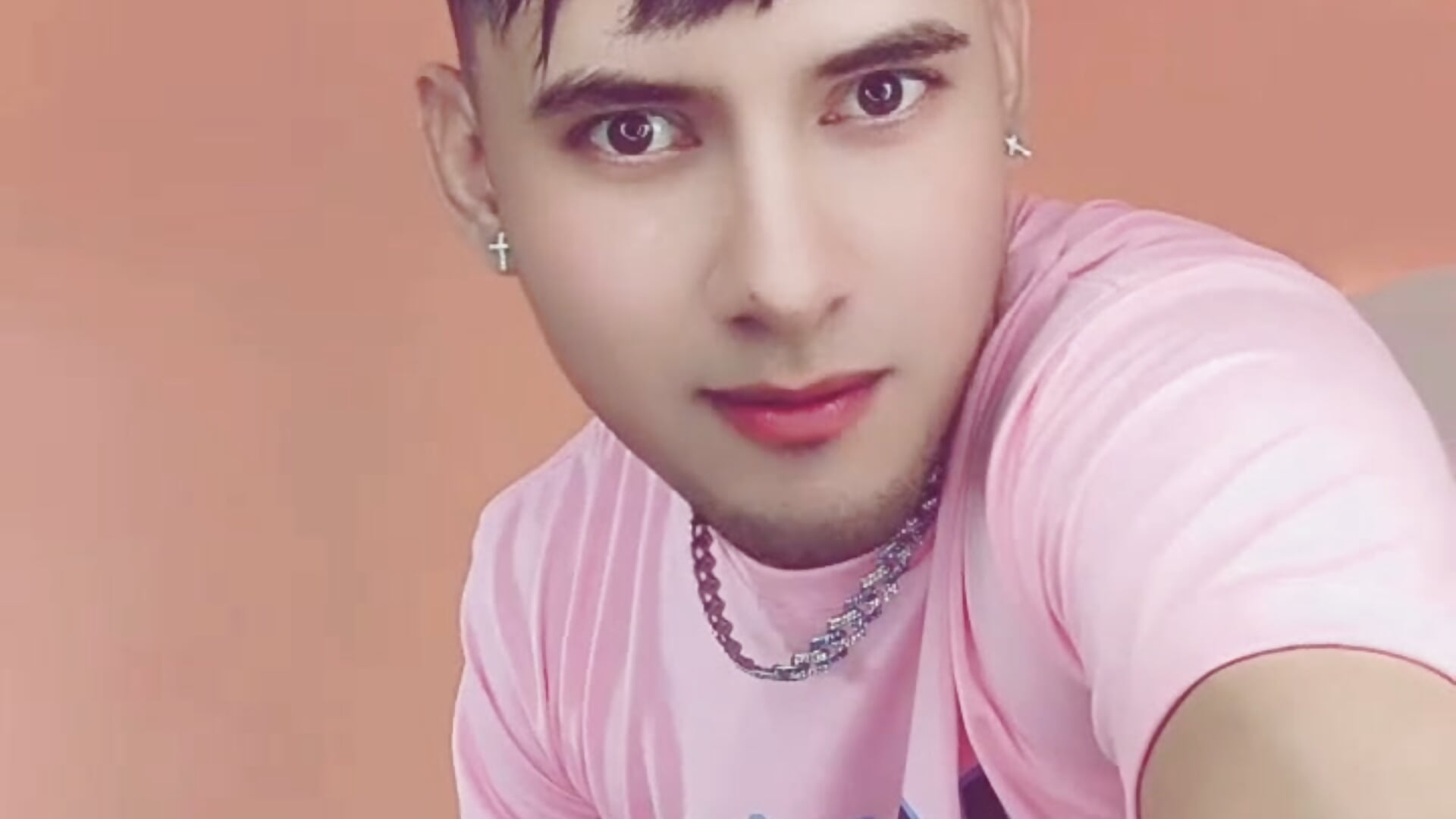 Hi - video av STEVEN_OS cam-modell