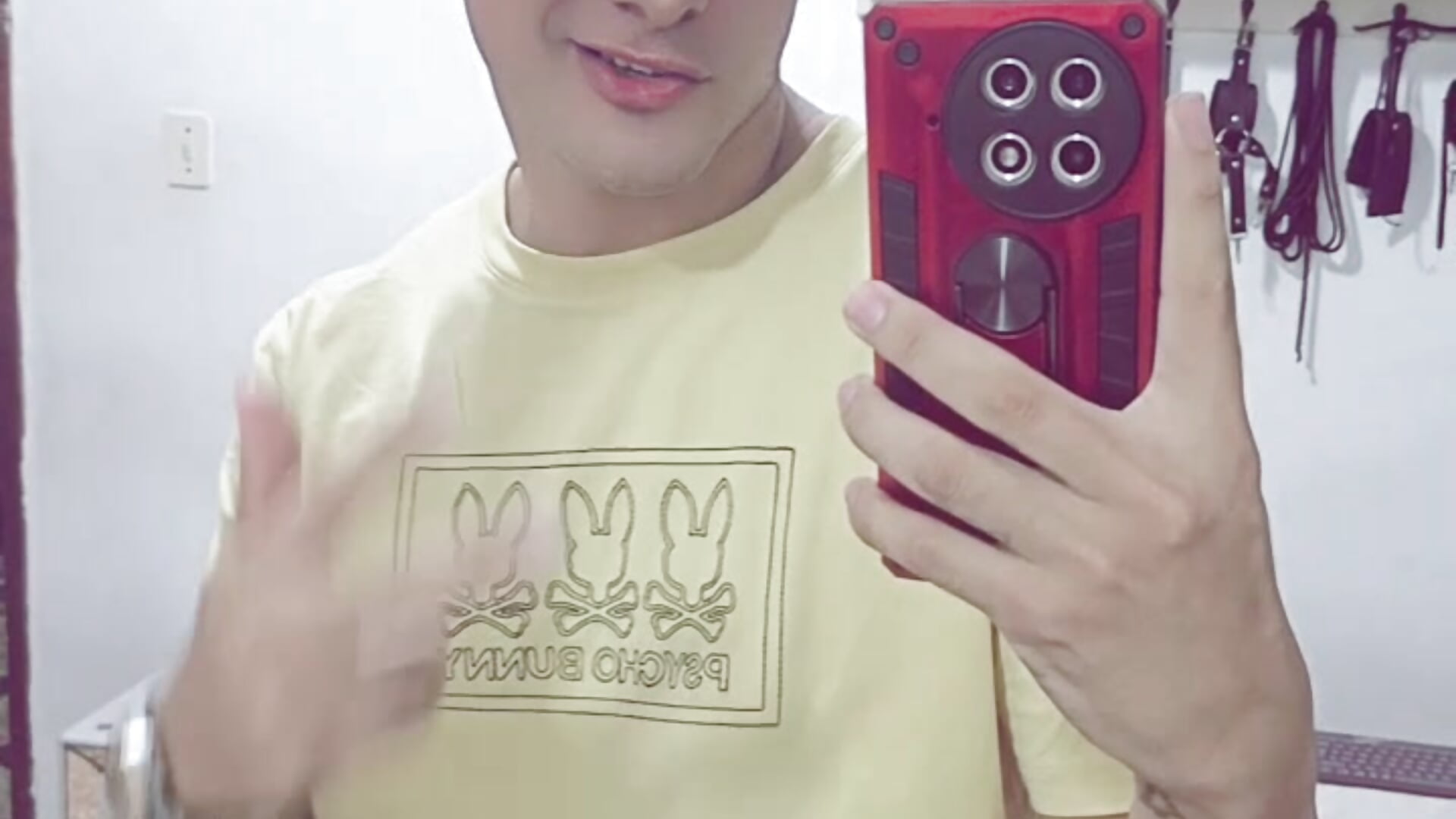 I like this mirrors - video by STEVEN_OS cam model