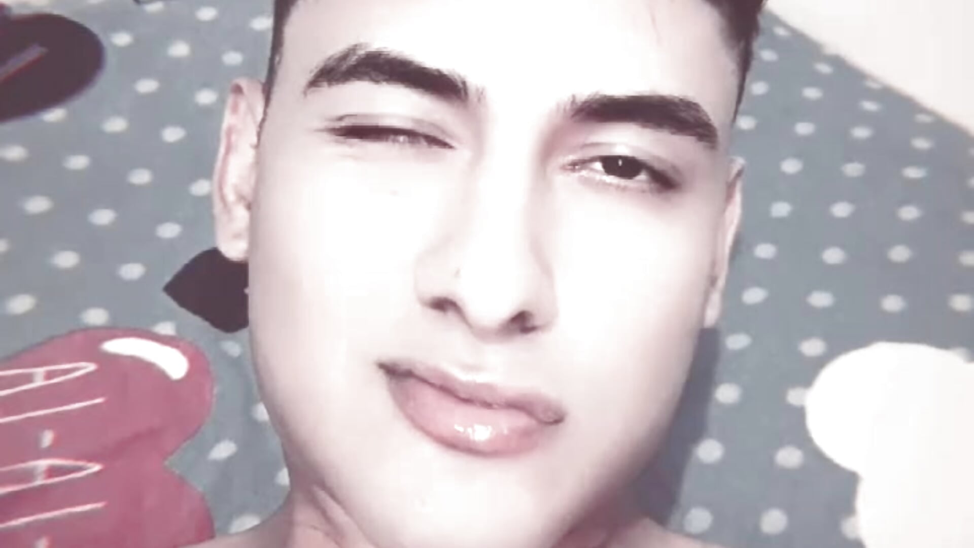 Watch me 😜🤍 - video by STEVEN_OS cam model