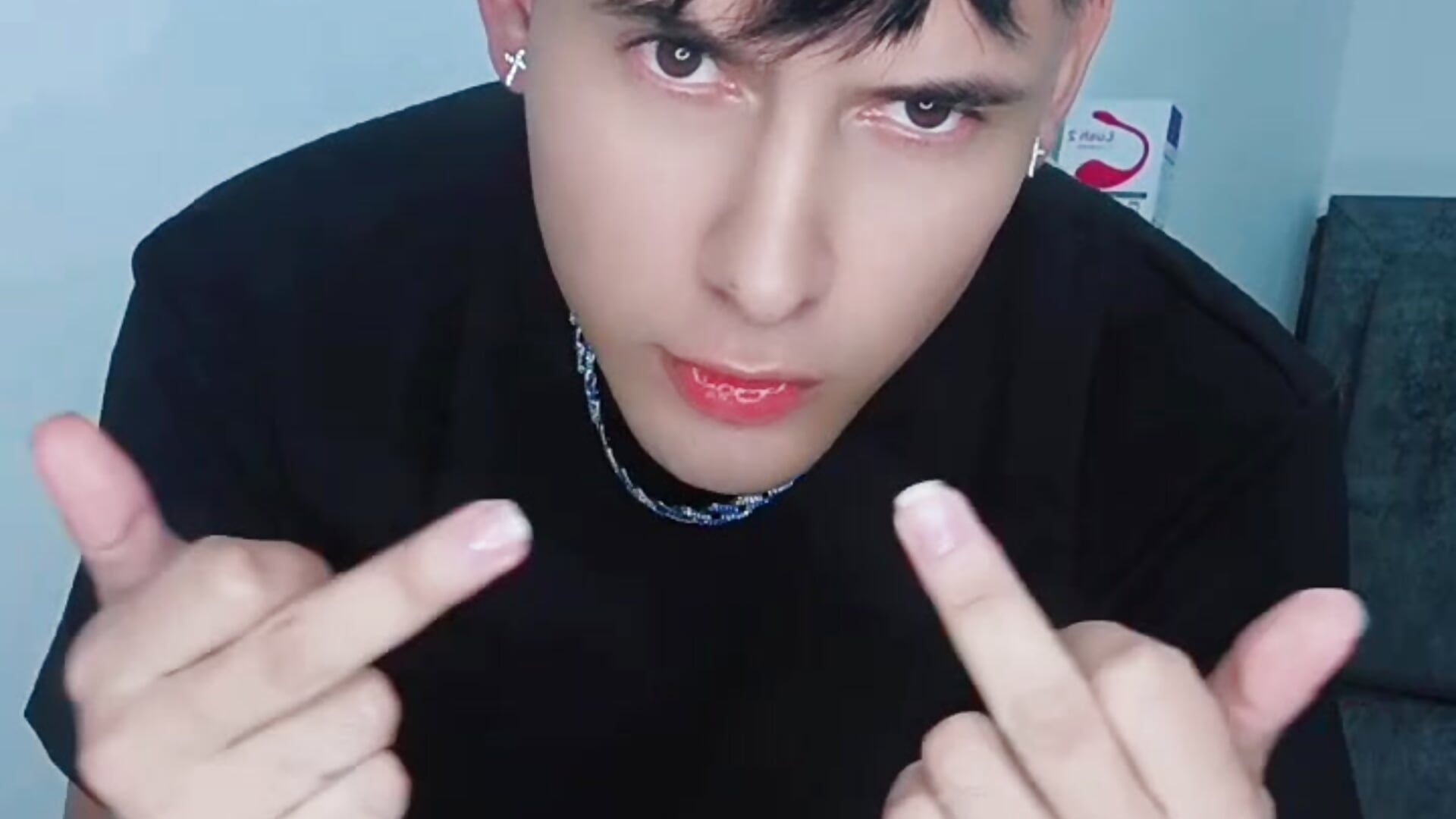 😎😎😎 - video của người mẫu cam STEVEN_OS