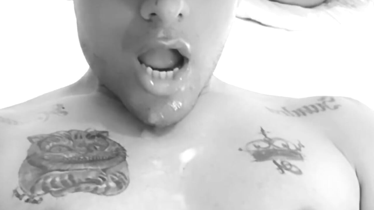 Yes I am hot - video của người mẫu cam STEVEN_OS