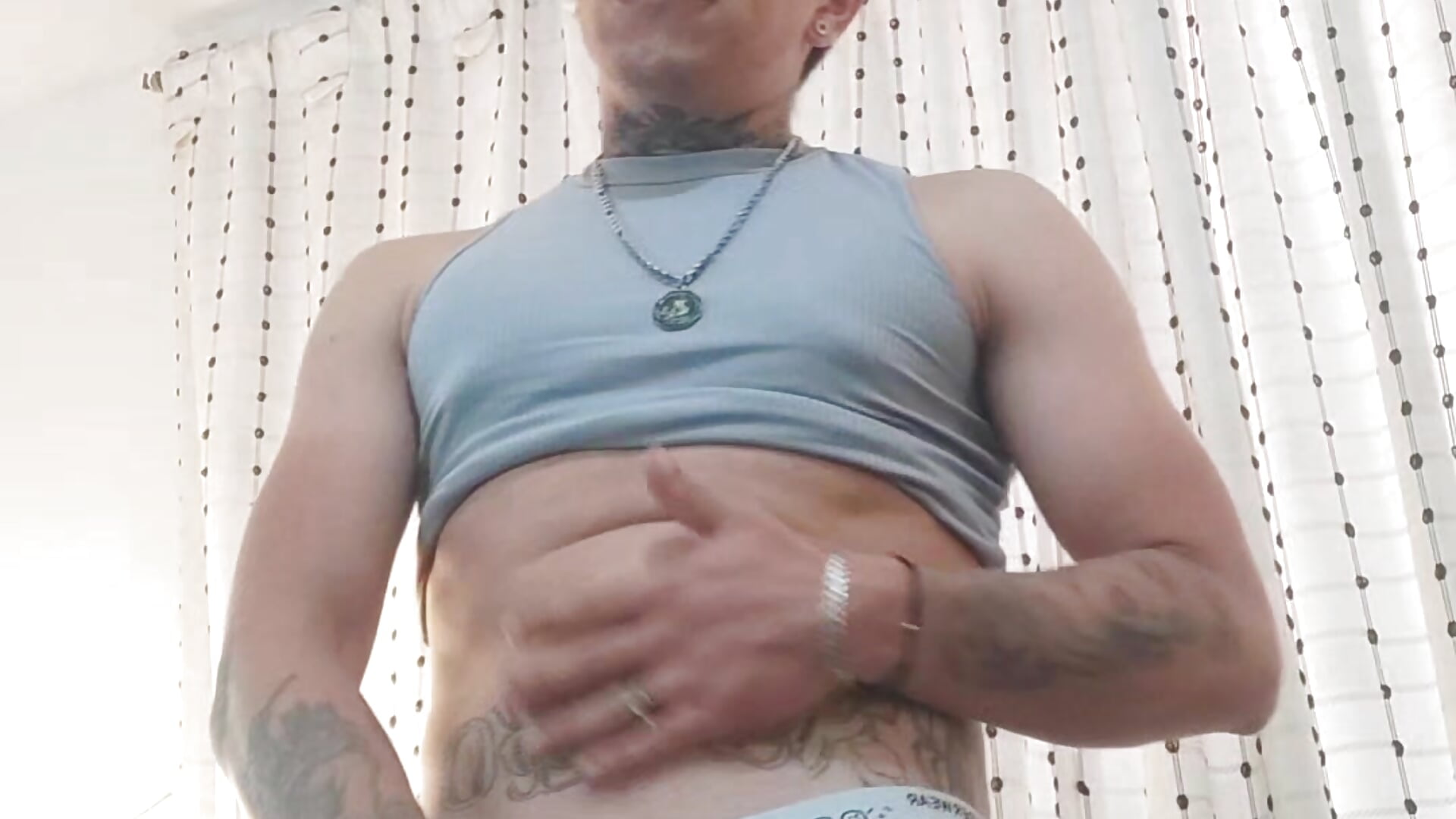 Something is noticeable in my underwear - Vídeo de Valentino_dominusSex, modelo de vídeos