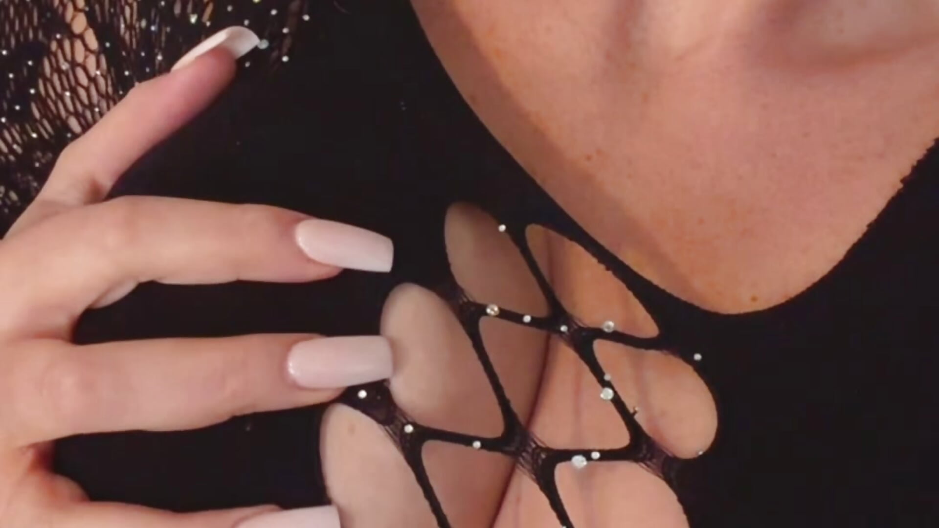 A special little treat for you🤩🍒 — filmik ZaraMillsxx, modela(-lki) na kamerkach