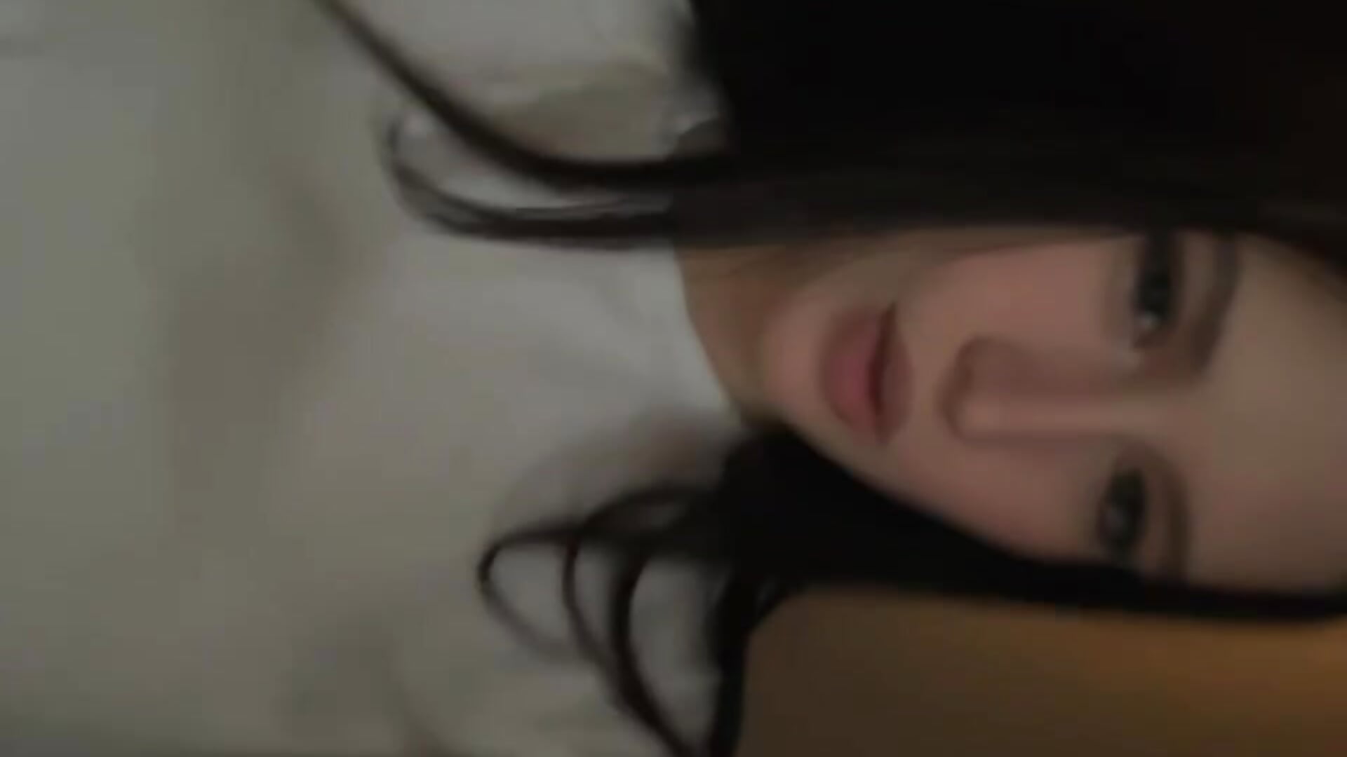 cute - video by Miaa_Hill cam model