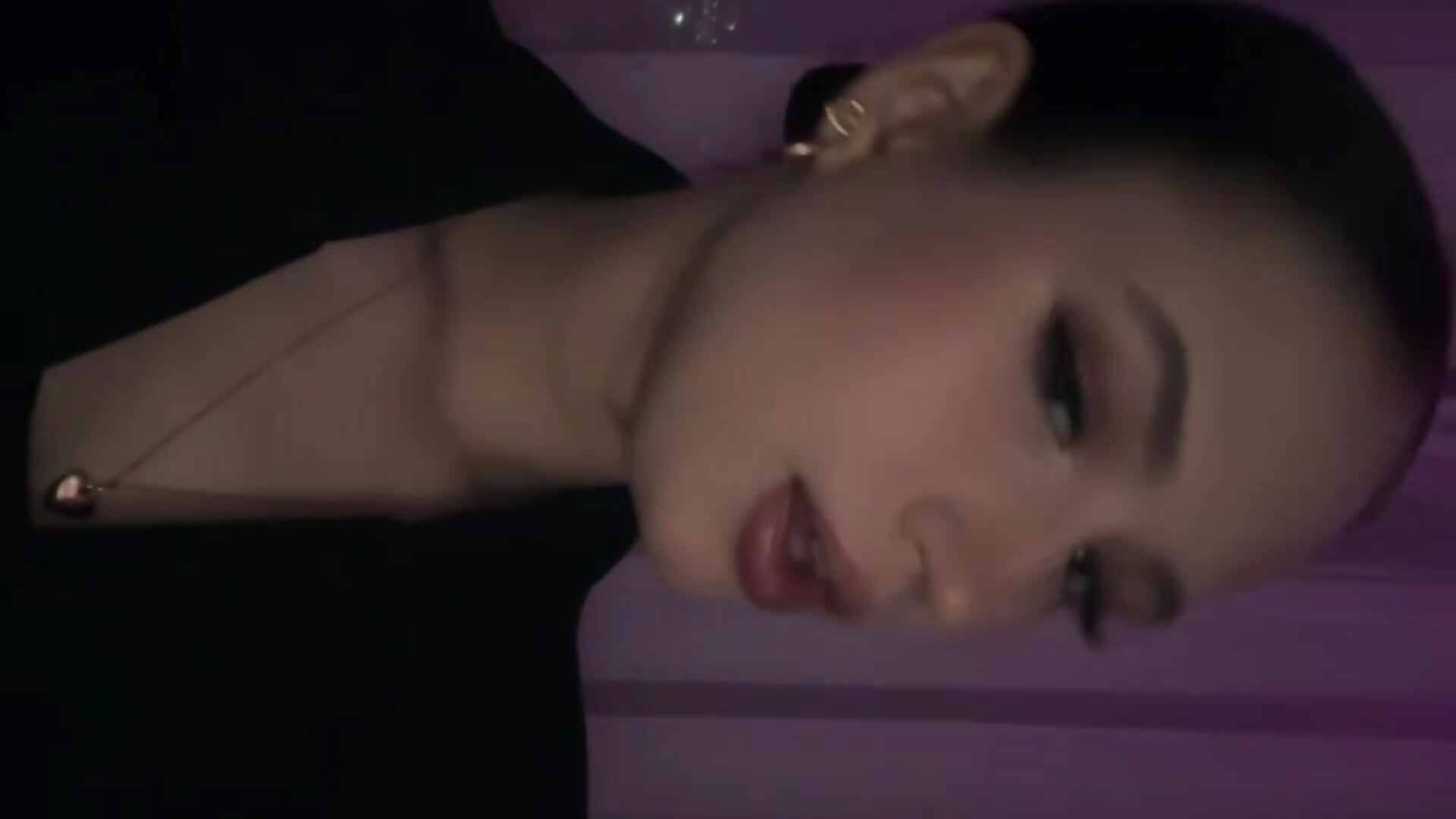 ✨ - video by Miaa_Hill cam model