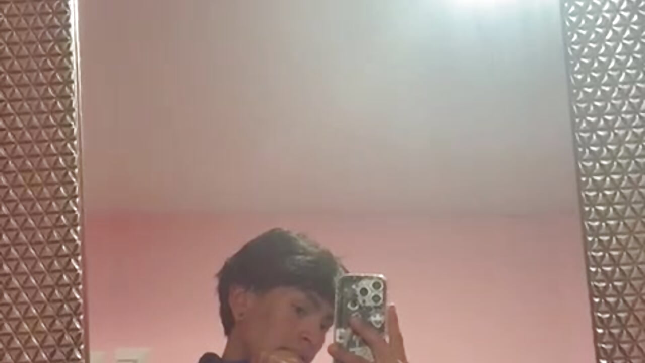 Jacekt Out! - video od modelky/modela Noah_victory