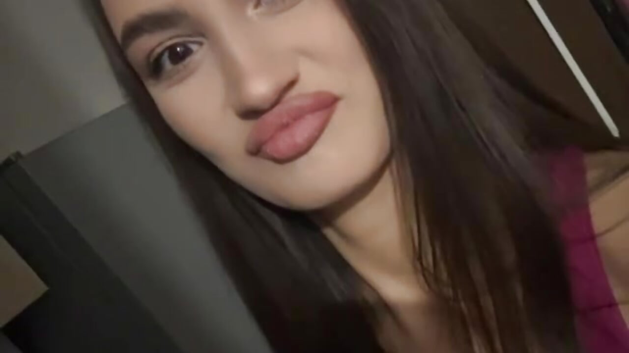 I dance for you – video od webkamerové modelky Adele_Lanea