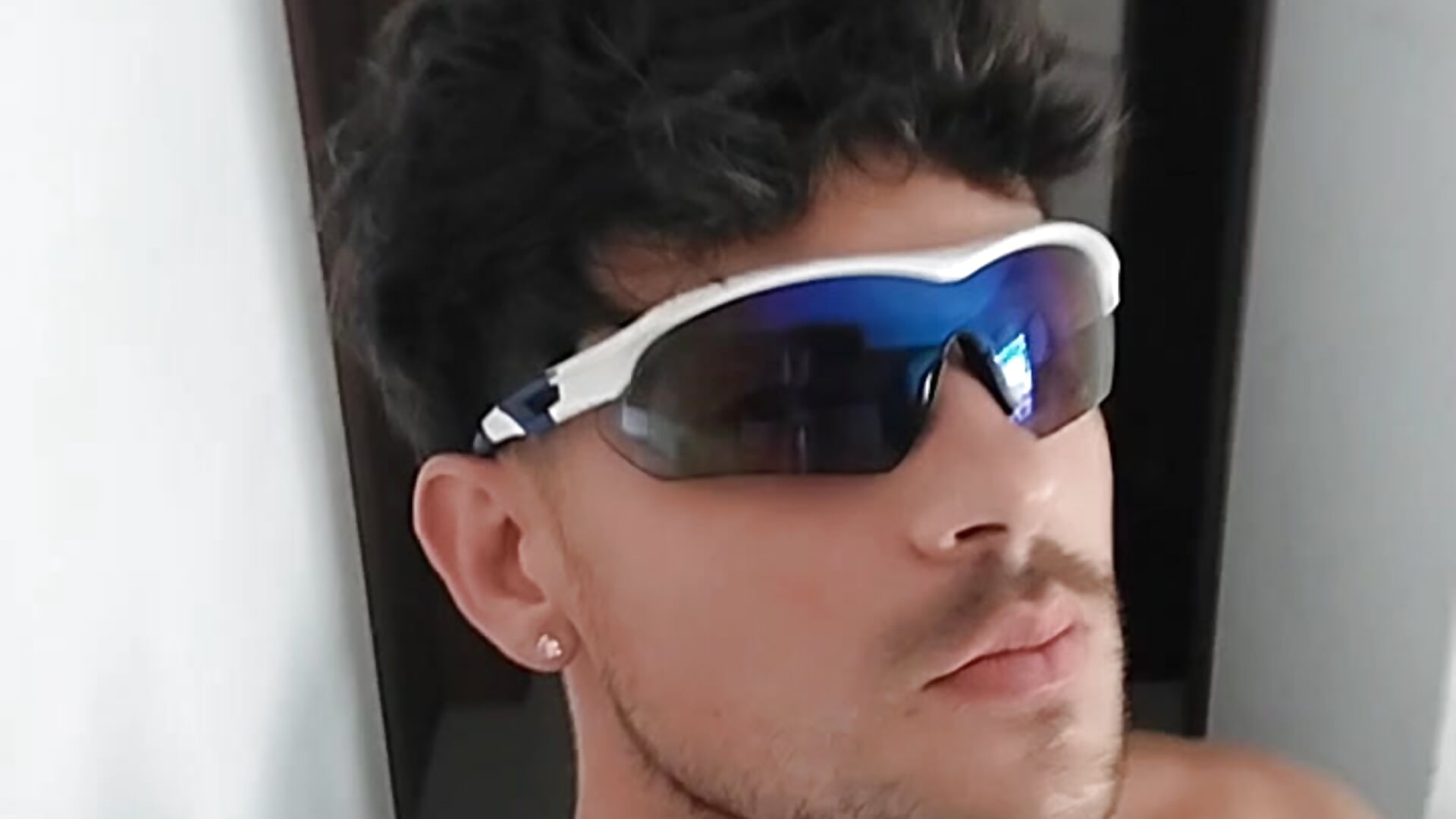 1000062980 - video của người mẫu cam machodotado97